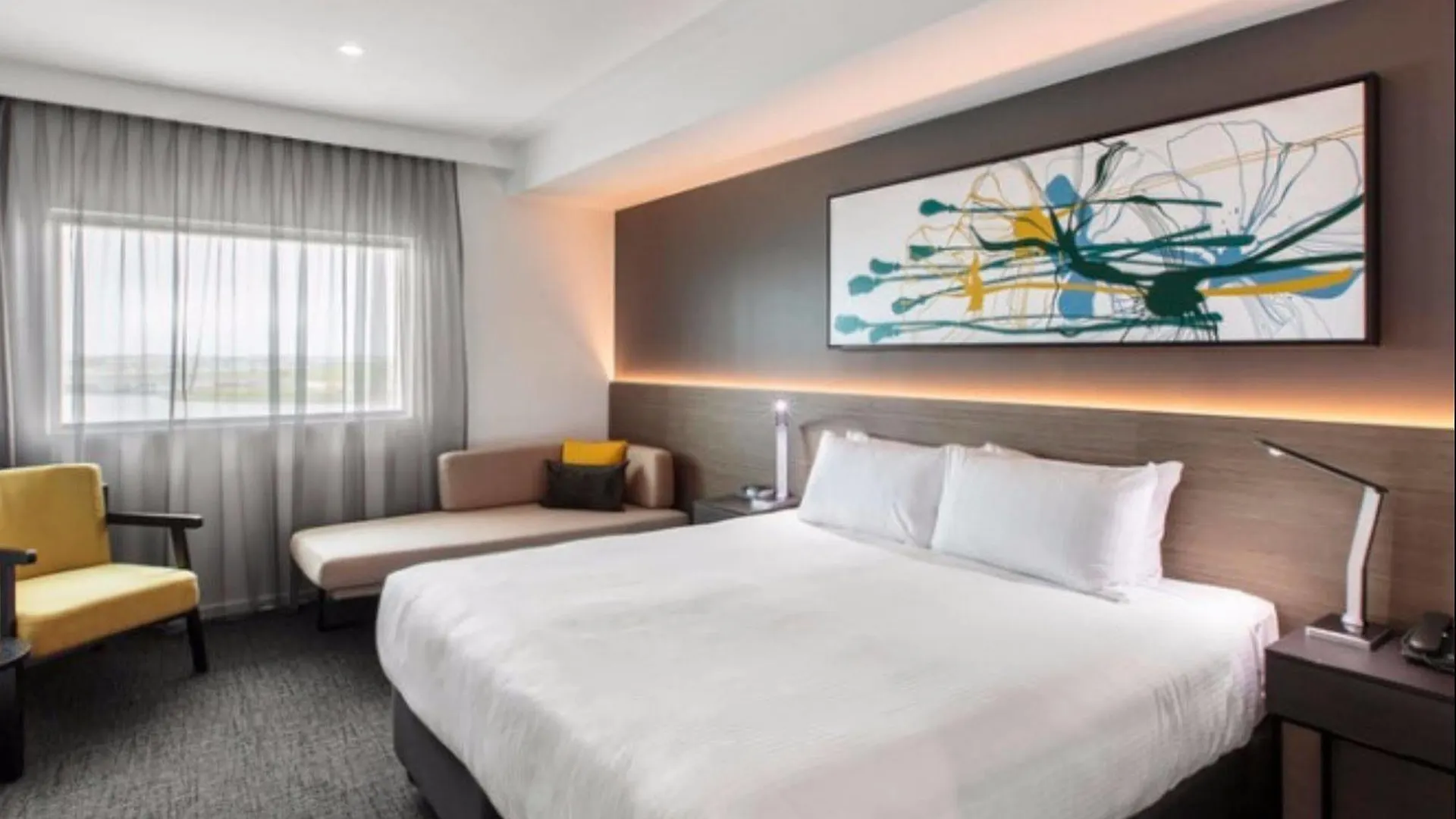 Best Western Plus Oceanside Kawana Hotel Kawana Waters