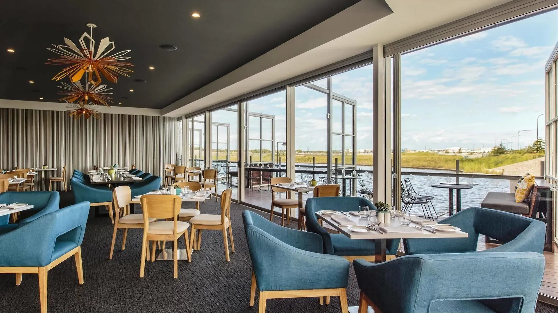 Best Western Plus Oceanside Kawana Hotel Kawana Waters