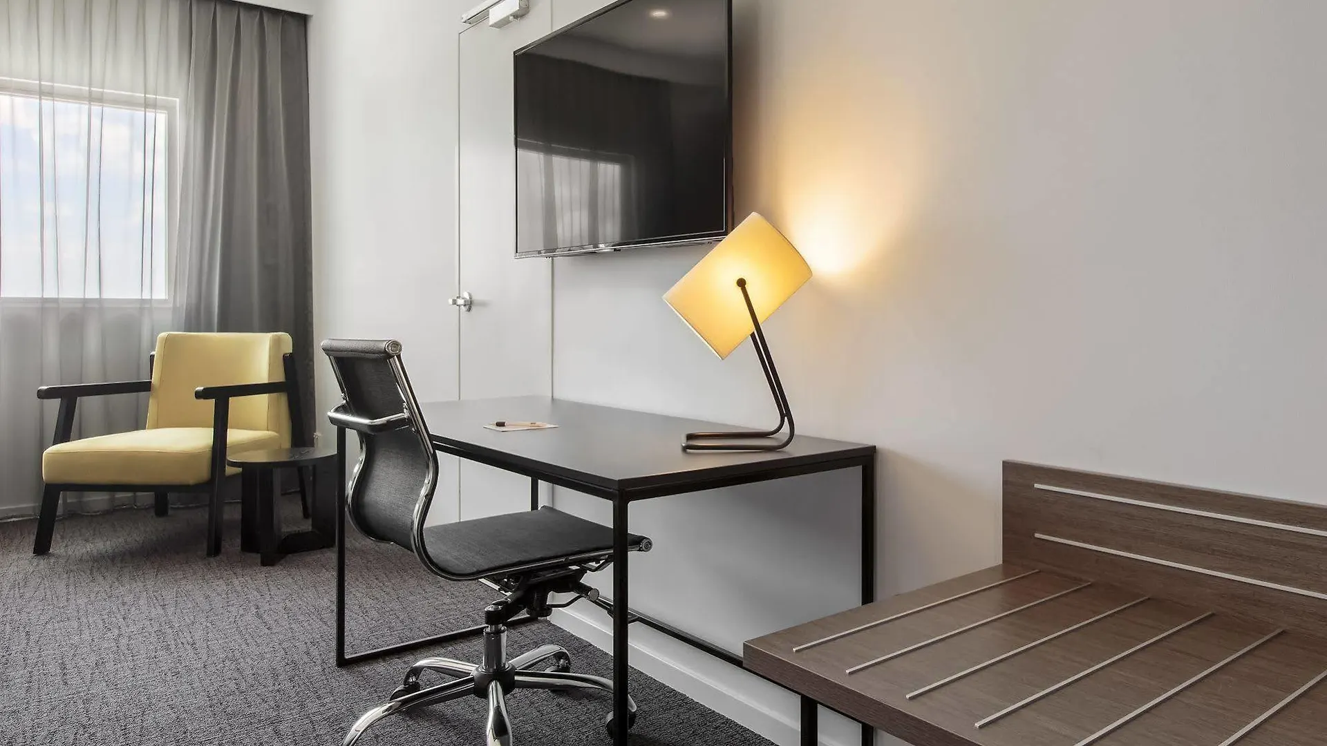 Best Western Plus Oceanside Kawana Hotel Kawana Waters